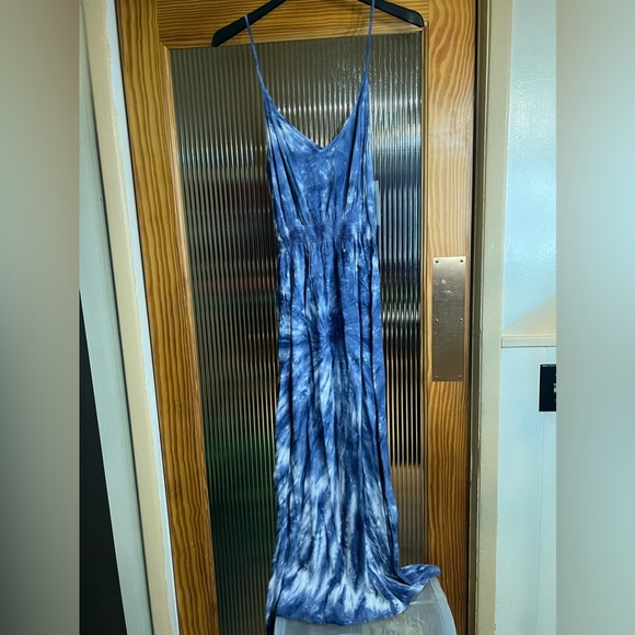 Blue tie dye Generation Love dress - Picture 1 of 3